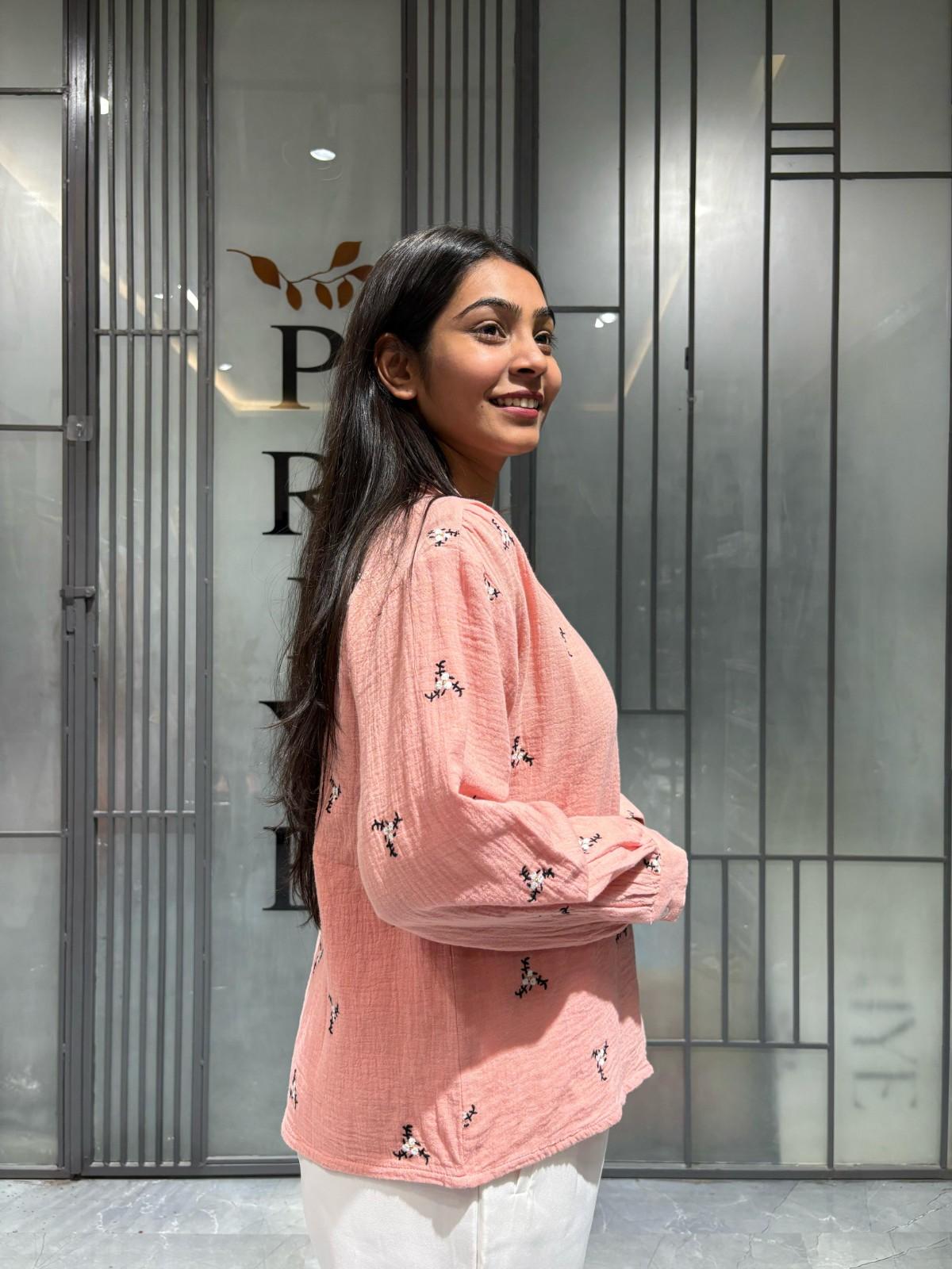 Embroidered gauge cotton shirt