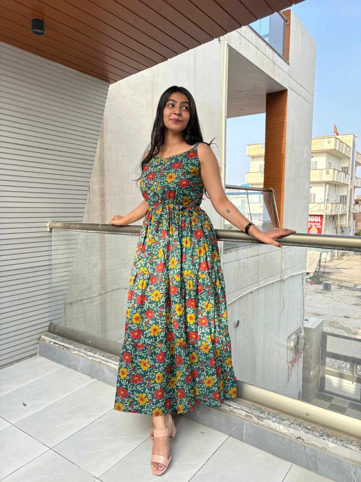 Cotton printed strap gown