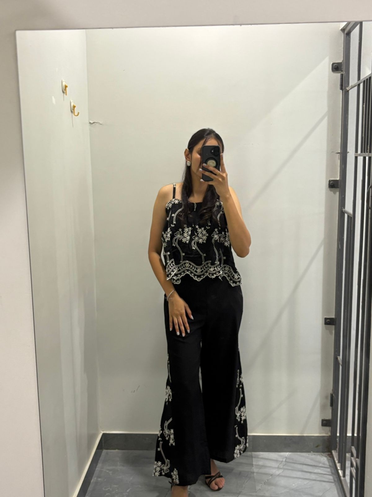 Embroidered crop top coordset