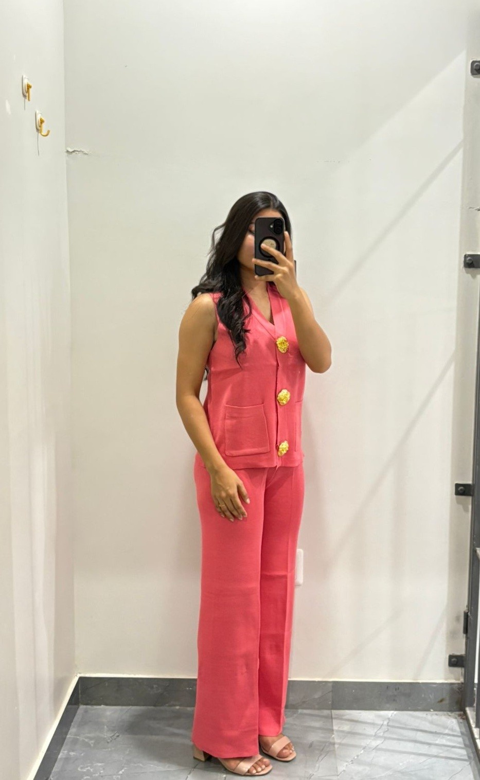 Sleeveless knitted coordset